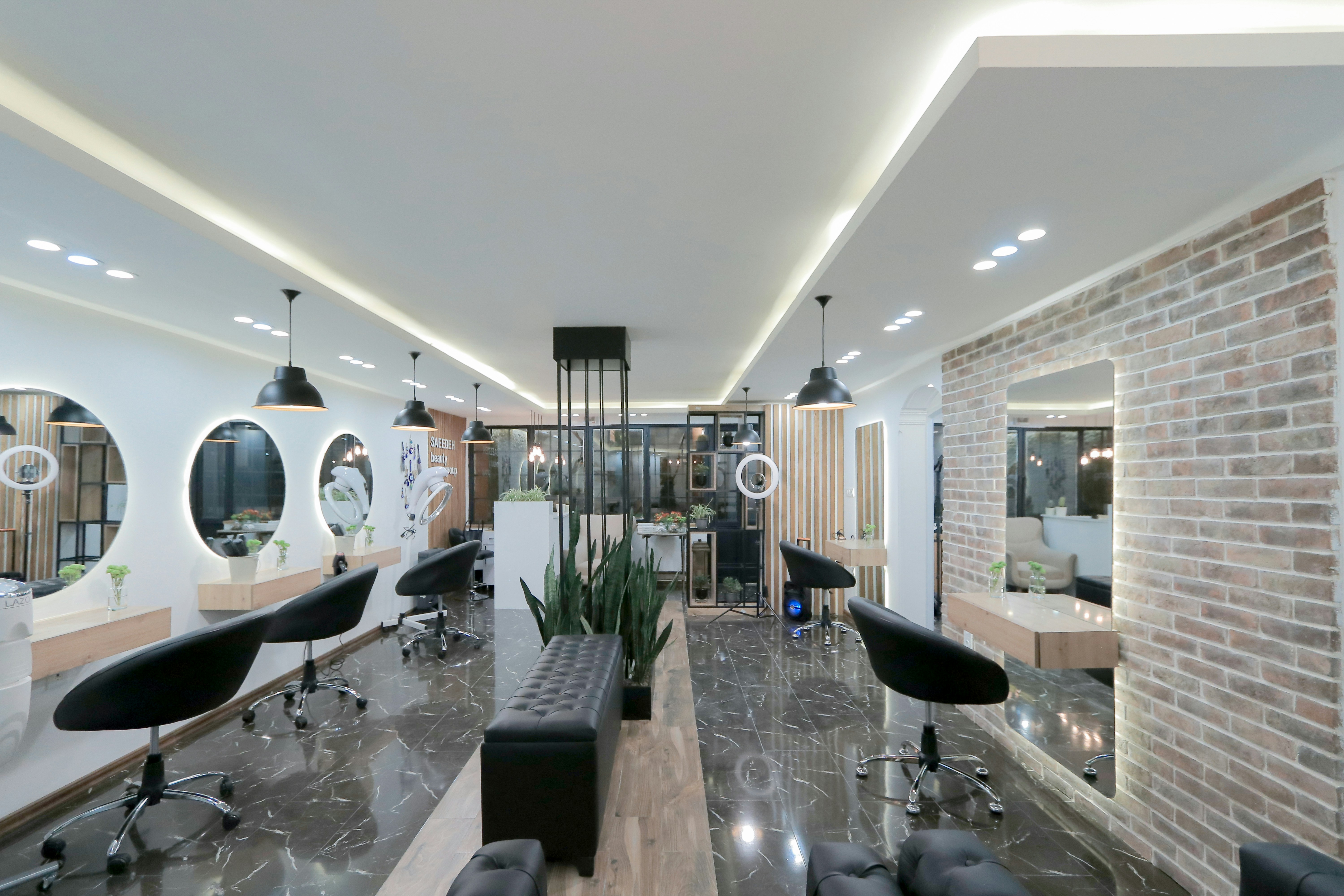 Luxe Nail Studio project mockup